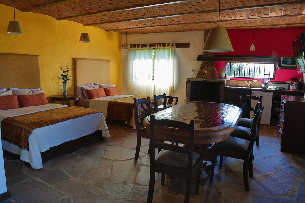 Hotel Villa Cassis Tapalpa Δωμάτιο φωτογραφία